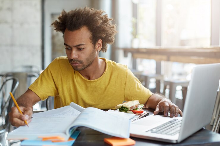 Graduação EAD: Quais Carreiras Você Pode Cursar?